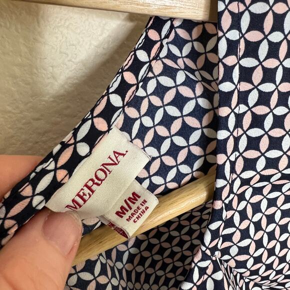 Merona Diamond Patterned Sleeveless Top Medium - Picture 2 of 9